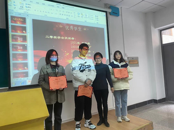 武昌首义学院 武昌首义学院